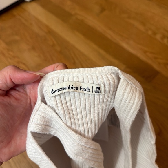 Abercrombie & Fitch White Ribbed Knit Top - Picture 3 of 3